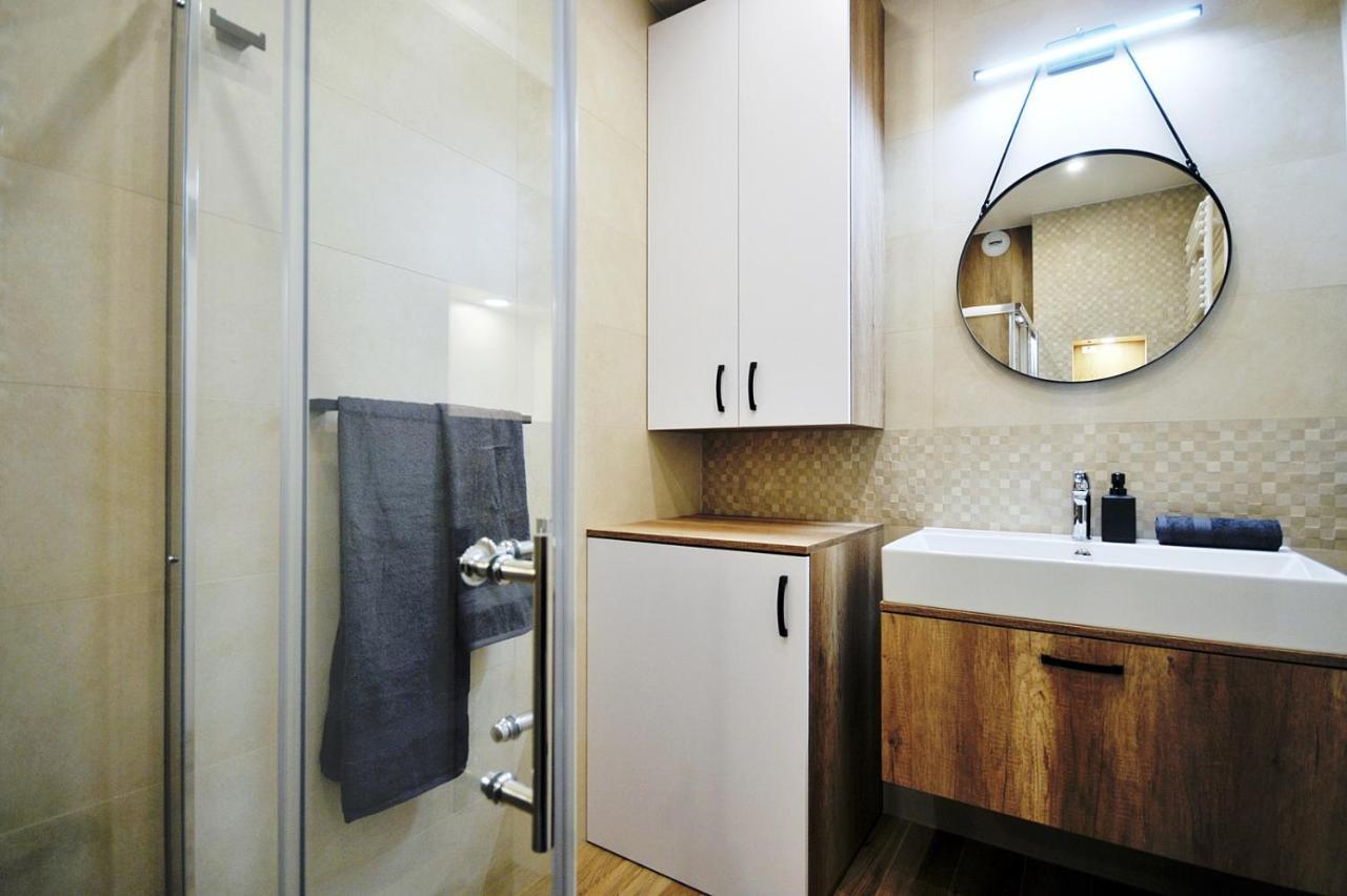 Apartament Za Swierkami 6 Osob , 3 Pokoje Kolobrzeg Exterior photo